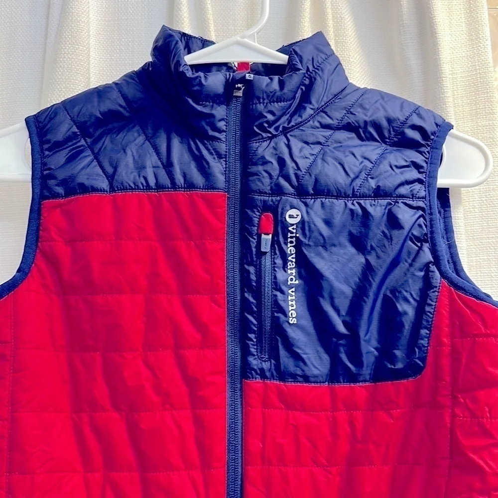 Vinyard Vines Performance Red & Blue 100% Nylon Full Zip Vest Size Medium